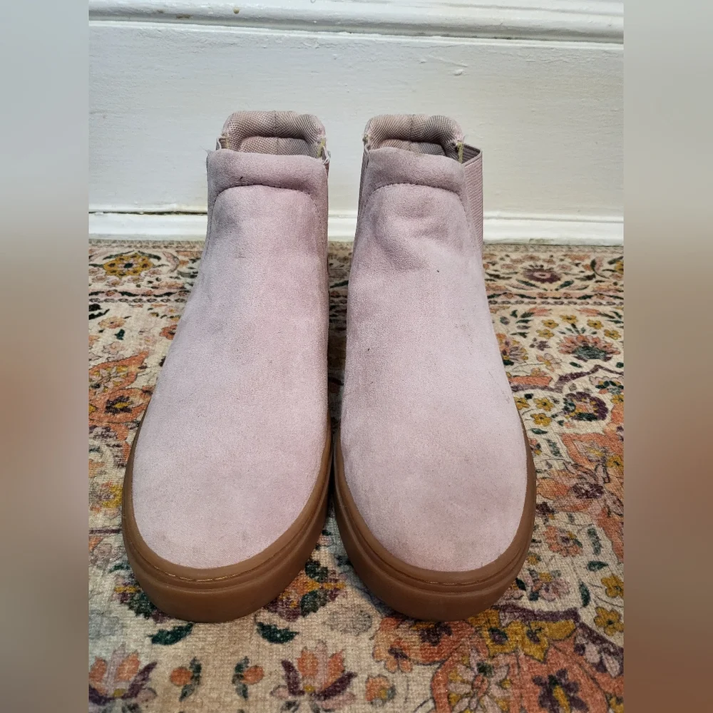 H&M Size 8.5 Women's Light Pink Suede Ankle Boots Pull On Booties
